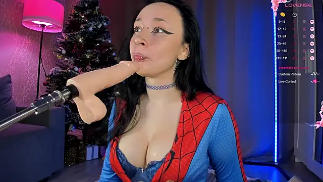 Juicy Vikki online show from January 10, 1:27 pm