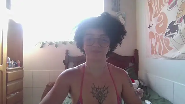 CamillyBlum online show from February 25, 10:08 pm