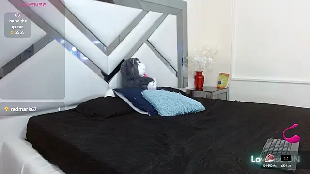 samara selene online show from October 12, 10:12 pm