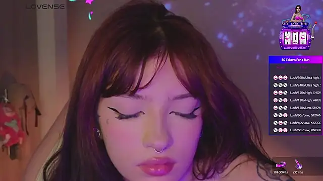 Moonlightt 21 online show from March 8, 12:51 am