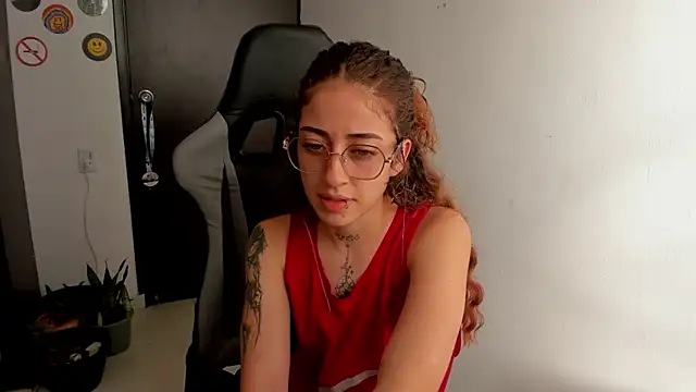 star shooting8 online show from October 28, 9:08 pm