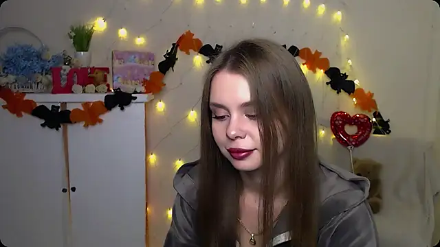 OceanicDawn online show from October 9, 5:55 am