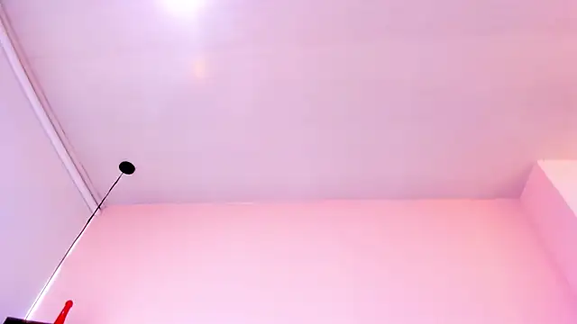 violet myerrs online show from December 5, 3:35 pm