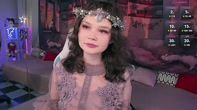 Snapshot of EmilyChaves chatting on October 28, 4:24 pm EmilyChaves online show from October 28, 4:24 pm