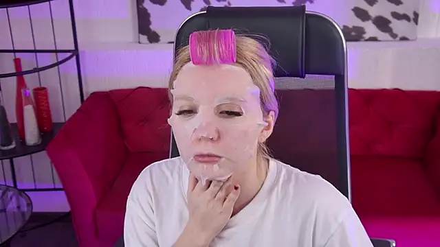 AuroraWrenfield online show from February 25, 4:33 am