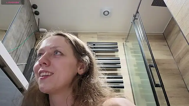 Eveline Beauty Kitty online show from February 26, 8:30 pm