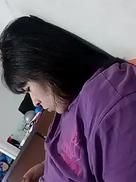 Nahuandjeatriplex online show from September 28, 3:57 am