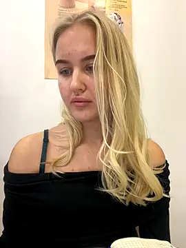 CandyVice online show from December 14, 8:03 pm