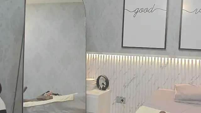 Ximenahott  online show from November 6, 10:10 am