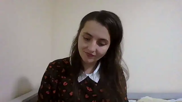 DInaraXRose online show from September 11, 7:03 pm