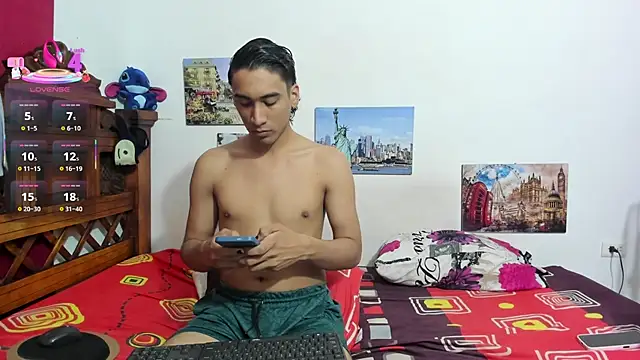 Roxana Tony online show from November 30, 2:49 am