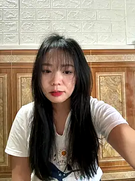 Snapshot of binejr chatting on October 13, 8:39 am binejr online show from October 13, 8:39 am