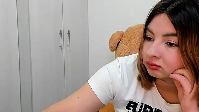 ADHARAMILLER  1111 online show from September 17, 10:41 pm