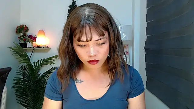 scarlett brownx69 online show from December 17, 1:04 pm