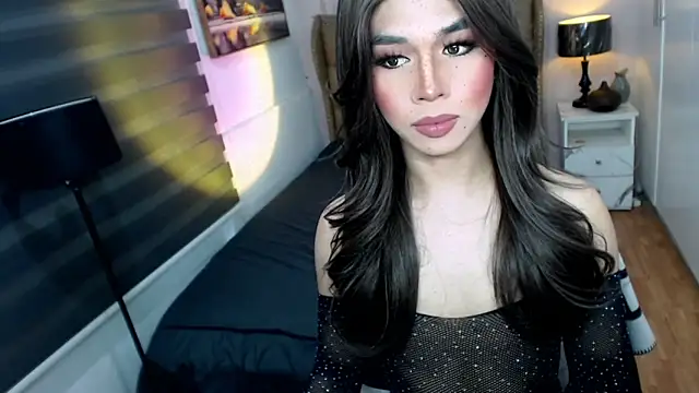 solana imani online show from September 17, 4:38 pm