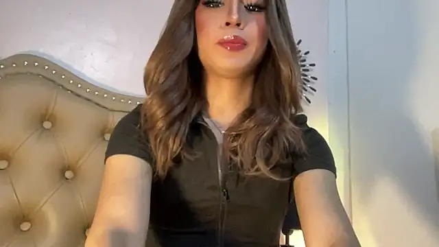 solana imani online show from October 25, 6:04 pm