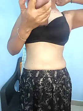 mahidarling0606 online show from December 15, 3:50 pm