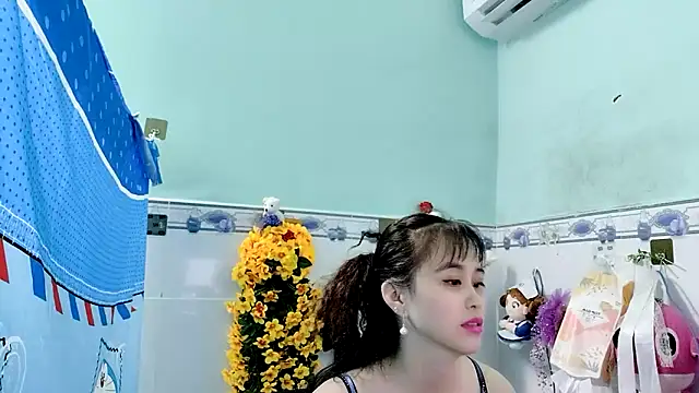 emgaixinhngoan online show from September 26, 12:25 pm