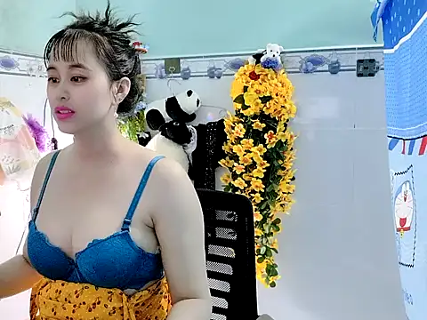 emgaixinhngoan online show from September 18, 12:42 am