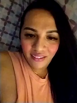 enoria1992 online show from October 18, 7:33 am