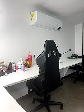 megan bigboobs  online show from November 19, 10:59 am