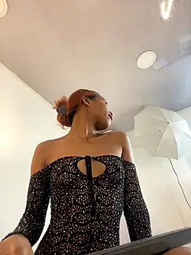 LorenBeiker- online show from October 8, 12:20 pm