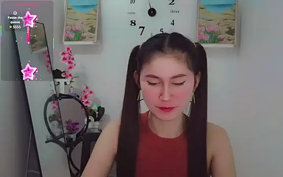 anne smithe online show from February 3, 7:51 pm