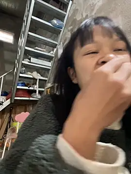 Daisy018 online show from December 4, 2:47 am