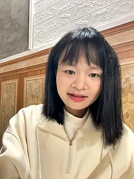 Daisy018 online show from October 14, 2:36 am