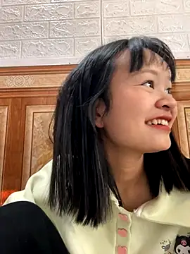 Daisy018 online show from November 23, 5:21 am