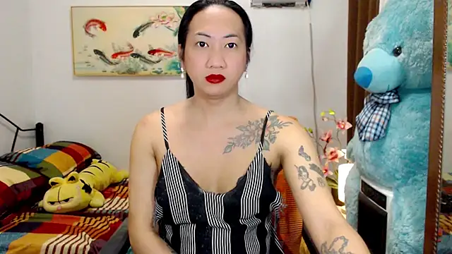 LovelyQueen69 online show from November 23, 3:53 am