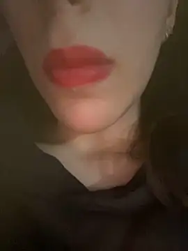 Mimisixo online show from December 1, 11:40 pm