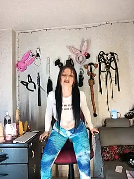 angierot2025 online show from December 4, 2:14 am