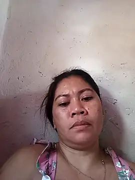 sexybitch 02 online show from December 17, 4:27 am