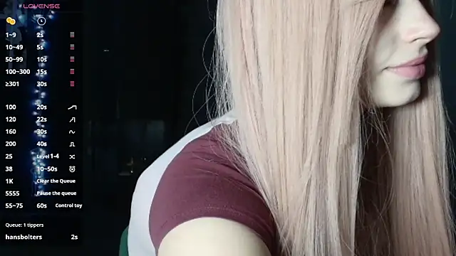 PieraMarch online show from November 20, 7:26 pm