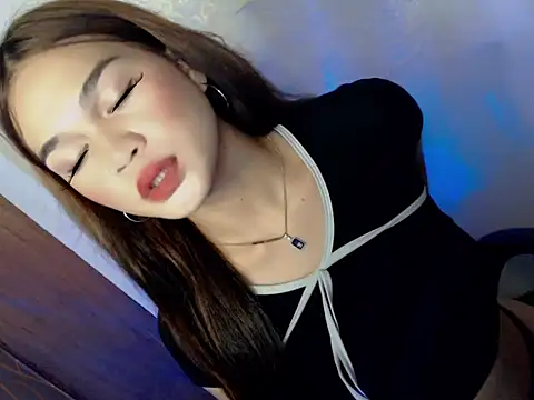 Ur kathelena online show from November 20, 12:39 pm