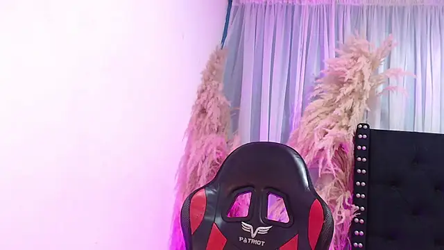 Alhana-miller online show from November 8, 3:28 pm