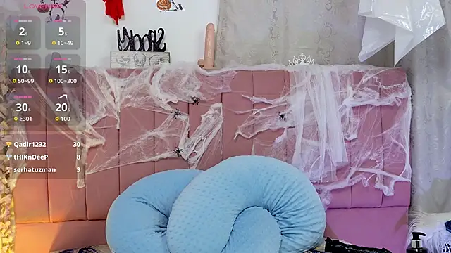 sukilove18 online show from October 29, 11:18 pm