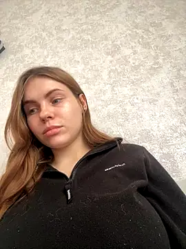 Delilah Leila online show from November 18, 11:00 am