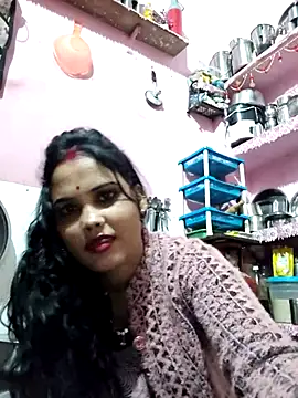 Cut ragni online show from December 3, 5:48 pm