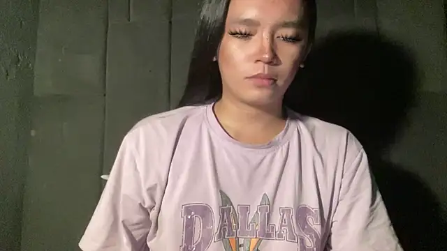 Claudia Johnson online show from October 14, 5:59 pm