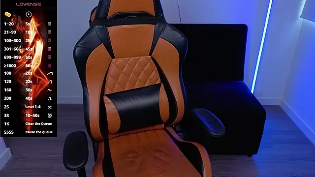 imlaiaaa online show from October 26, 9:54 pm