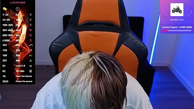 imlaiaaa online show from October 14, 1:52 am