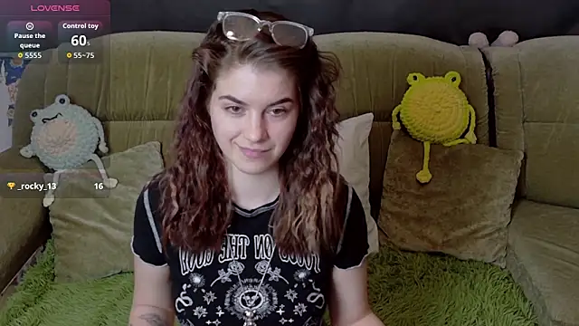 ElzaBlis online show from February 4, 1:25 pm