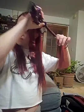 Lady May online show from December 18, 6:29 am