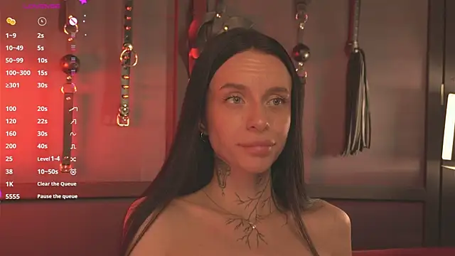 livia starwars online show from October 12, 9:28 pm