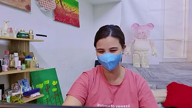 Snapshot of MichiLovely chatting on September 25, 2:16 pm MichiLovely online show from September 25, 2:16 pm