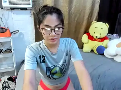 Snapshot of uramandapitite chatting on October 30, 8:32 pm uramandapitite online show from October 30, 8:32 pm