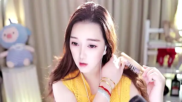 l2day  online show from September 15, 1:19 pm