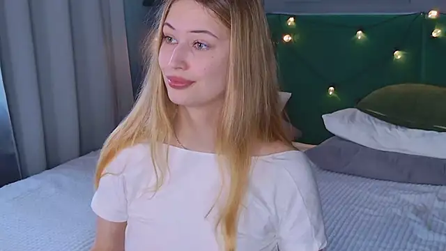 Sofii Ly online show from September 10, 6:13 am